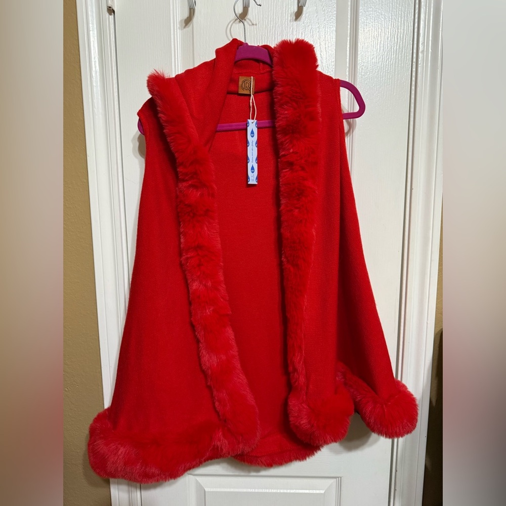 NWT Fashion Apparel OS pp20 Red Faux Fur Trim Vest jacket shrug sweater